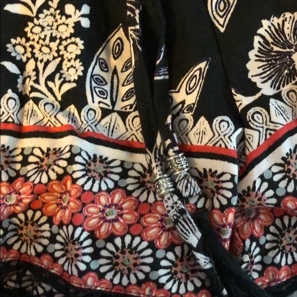 Patterned shorts - Picture 2 of 3